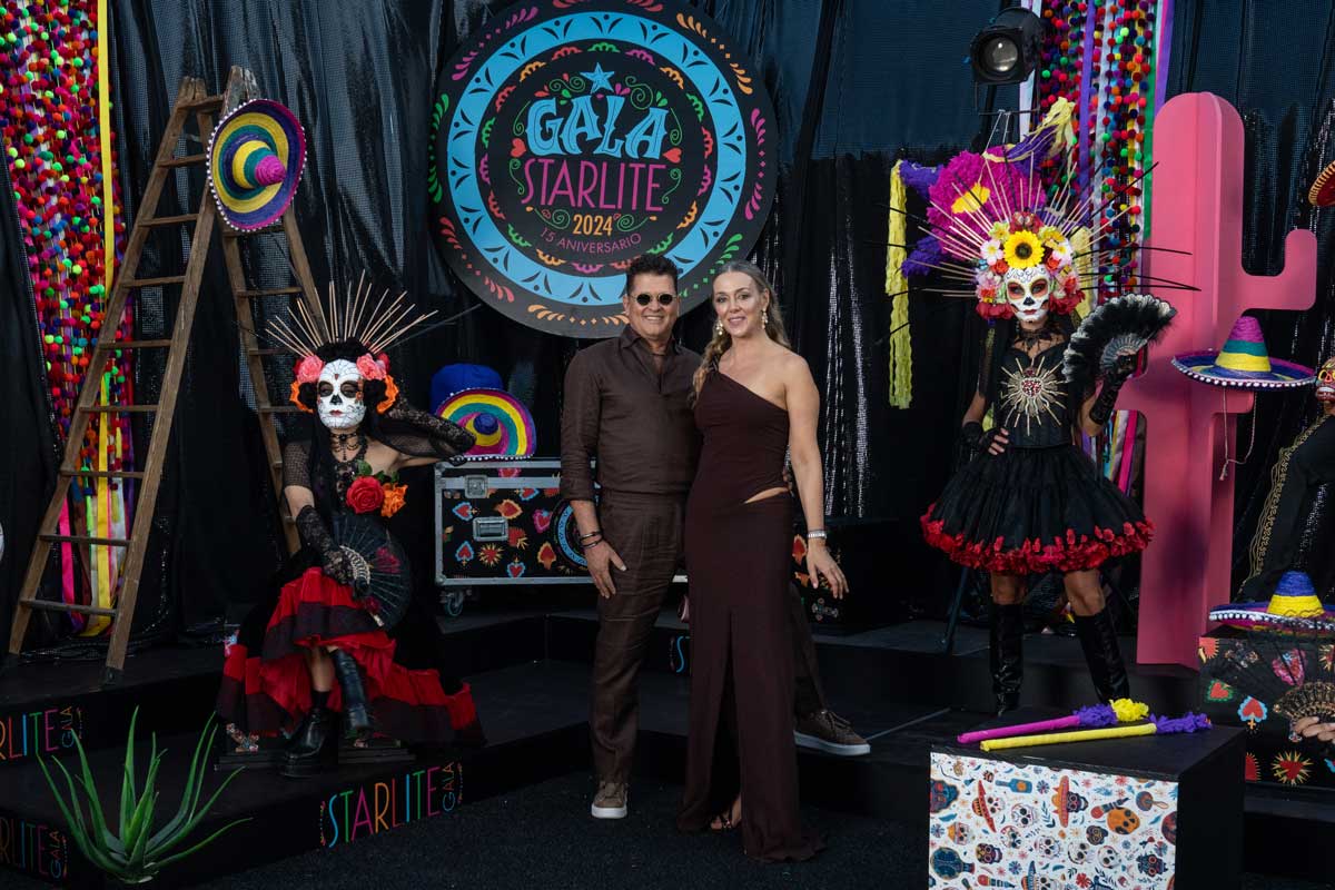 CARLOS-VIVES-&-ELENA-VASQUEZ_GALA-STARLITE_04.08.24-2jpg