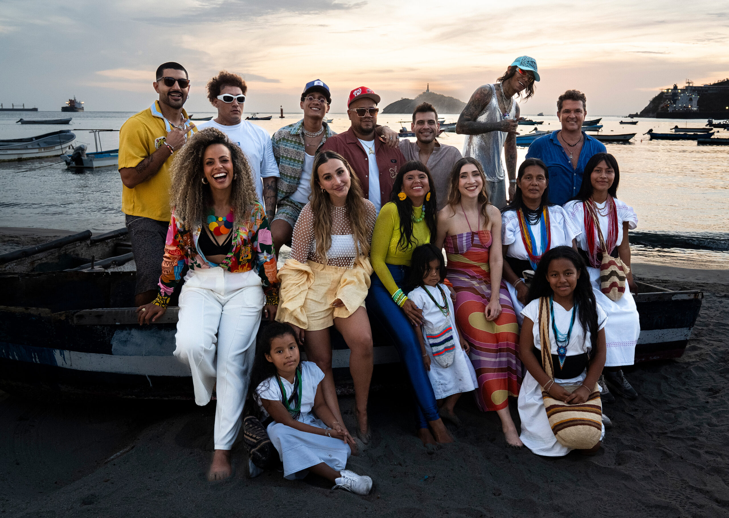 CARLOS VIVES ﻿ HACE LATIR EL CORAZÓN DEL MUNDO HISPANO CON "500", UN  HOMENAJE A LOS 500 AÑOS DE SU CIUDAD NATAL SANTA MARTA - carlosvives.com